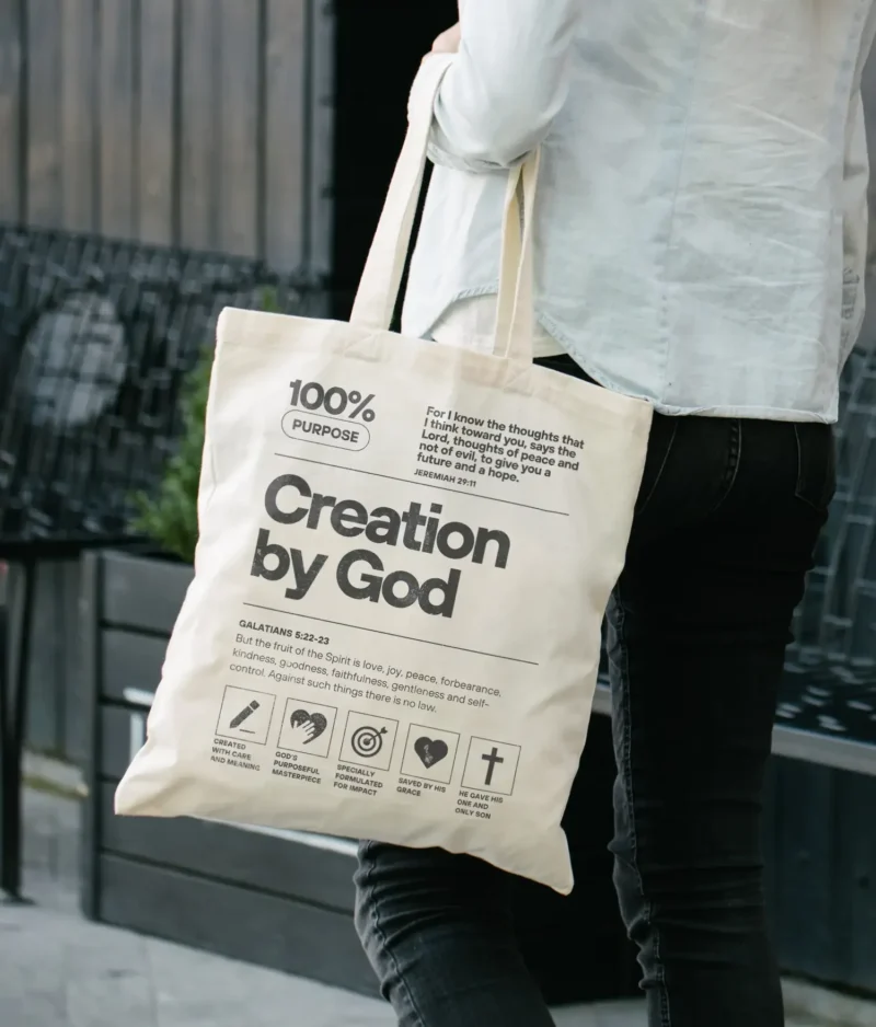 Creation by God - Tote