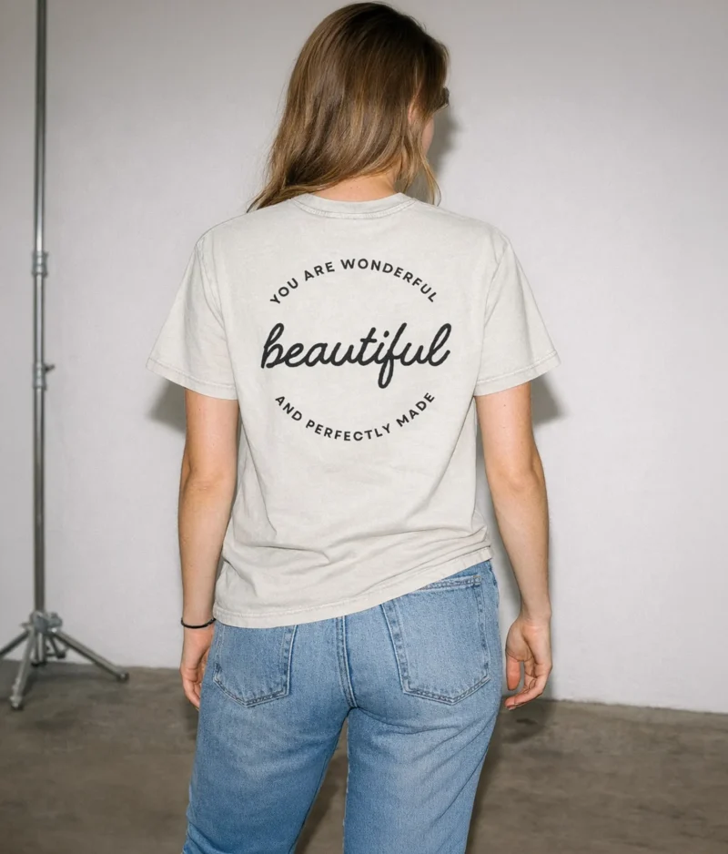 Beautiful - Stone washed tee